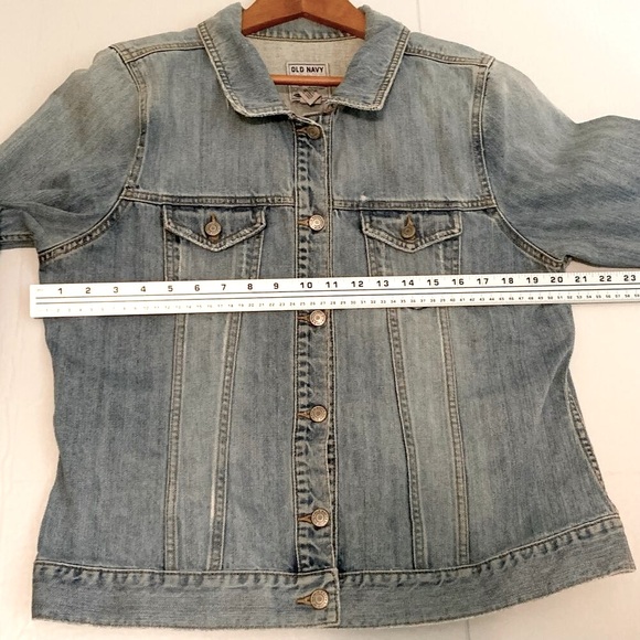 OLD NAVY Boys Lightly Distressed Denim Jean Jacket Trucker Long Sleeve XL Unisex - Picture 5 of 10